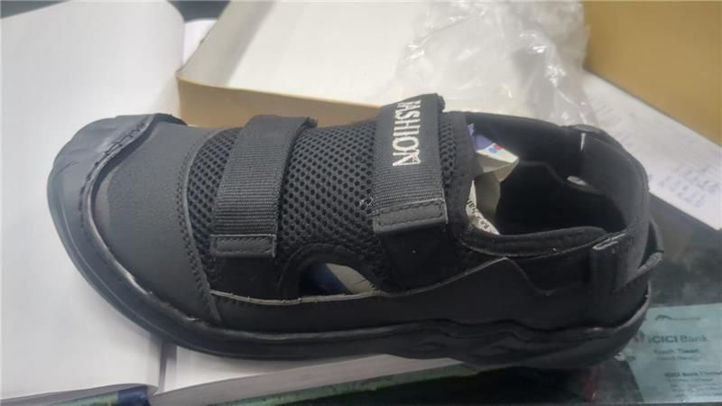 StrideFlex Men’s Daily Comfort Sandals